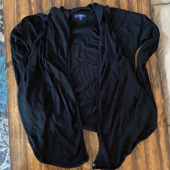 Light wrap around gap sweater - Picture 2 of 5